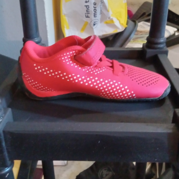 Puma Ferrari shoes size 8 - Picture 4 of 6